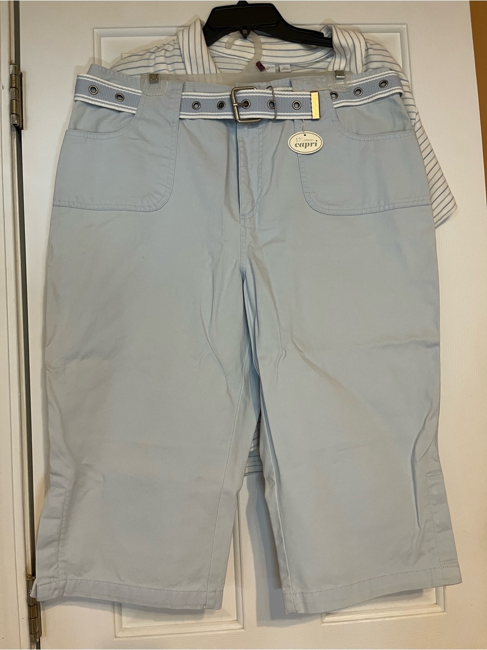 Sonoma Light Blue Women’s Capri
